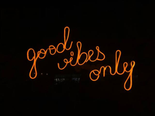 Ilustrasi Contoh Kalimat Puji. Sumber foto: Unsplash/Victor