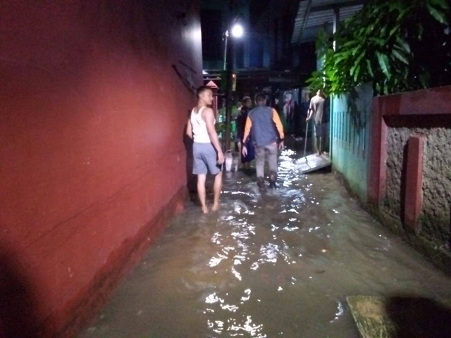Sejumlah wilayah di Bogor terendam banjir pada Minggu (26/11). Foto: Dok. Istimewa