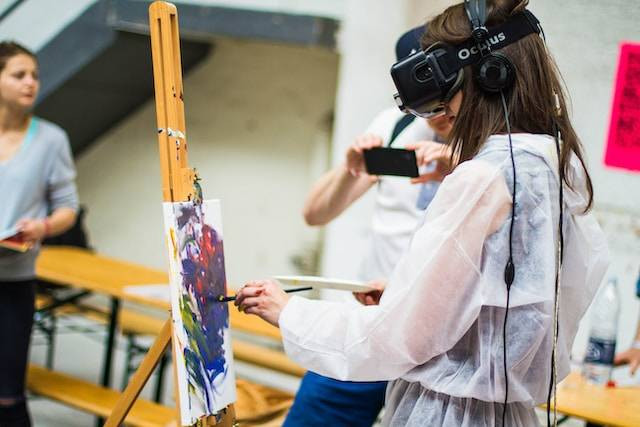Ilustrasi Bandung Creative Hub, sumber foto: unsplash.com/Billetto Editorial