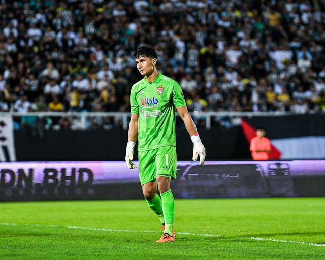 Pemain Persib Bandung, Kevin Ray Mendoza. Foto: Instagram/@kevinraymendoza