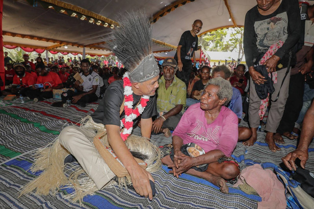 Kampanye perdana calon presiden nomor urut 3, Ganjar Pranowo di Merauke, Provinsi Papua Selatan. Foto: ist