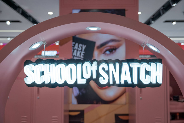 Huda Beauty School of Snatch di Sephora Indonesia. Foto: LuxAsia