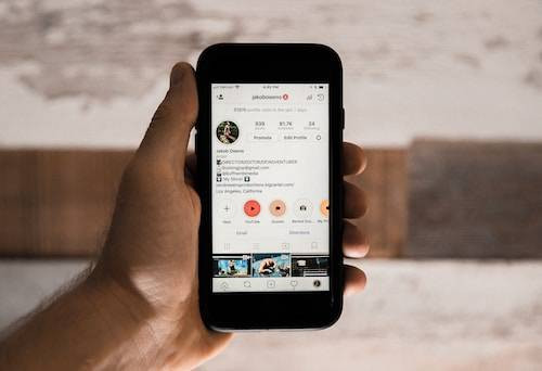 ilustrasi : Bio IG Random Lucu/unsplash/by: Jakob owens