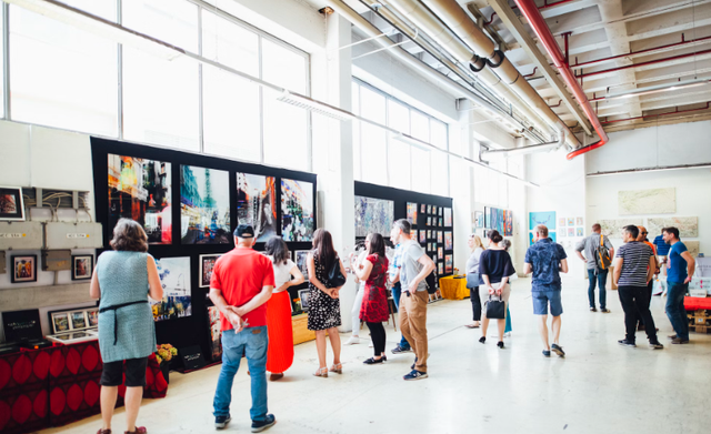 Manfaat Evaluasi Setelah Pameran. Sumber: Unsplash/Markus Spiske