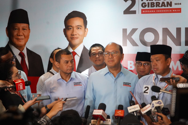 Ketua Tim Kampanye Nasional (TKN) Prabowo-Gibran, Rosan Perkasa Roeslani usai Rakornas TKN-TKD di Hotel Borobudur, Jakarta, Jumat (1/12/2023). Foto: Dok. Istimewa