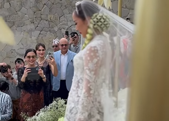 Luna Maya dan Maia Estianty hadiri pernikahan BCL. Foto: Instagram/aeroaswar