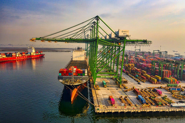 Ilustrasi Mengenal Proses Terjadinya Perdagangan antara Pulau beserta Jalurnya, foto:pexels