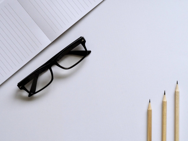 Ilustrasi Contoh Soal UAS Seni Budaya Kelas 11 Semester 1. Sumber: Foto Unsplash/Jess Bailey