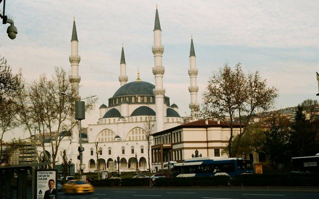 Ilustrasi aliran tarekat pada masa kerajaan usmani. Sumber: Sueda Dilli/pexels.com