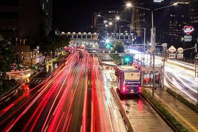 Ilustrasi Rute Busway 1P. Unsplash/Farrel. S. R