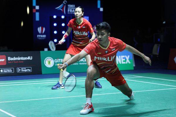 Dejan Ferdinansyah/Gloria Widjaja beraksi di final Syed Modi India International yang digelar di BBD U.P. Badminton Academy, Lucknow, India, pada Minggu (3/12). Foto: PB Djarum