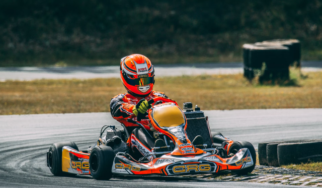 Ilustrasi Gokart BEC. Sumber: Unsplash/Appic