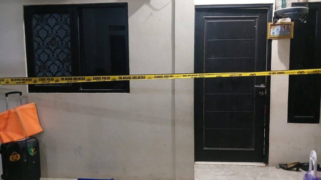 Lokasi rumah kontrakan milik seorang ayah yang mengunci 4 anaknya di kamar mandi hingga tewas, di Jagakarsa, Selasa (5/12/2023).
Foto: Fadhil Pramudya/kumparan