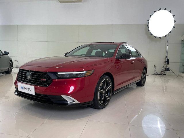 Honda Accord e:HEV 2024. Foto: Sena Pratama/kumparan