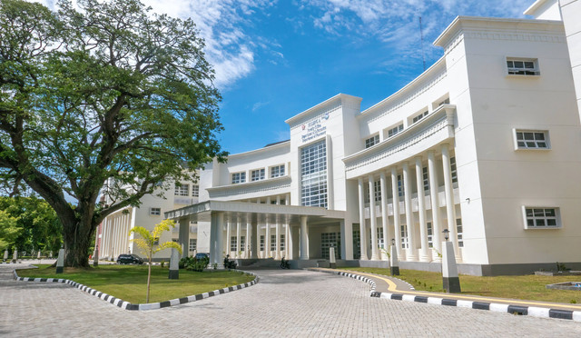 Kampus swasta di Bandung, foto hanya ilustrasi: Unsplash/Sangga Rima Roman Selia
