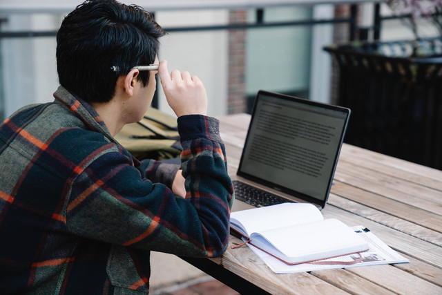 Ilustrasi Contoh Soal PAS Matematika Kelas 9 Semester 1, sumber: pexels/GeorgePak
