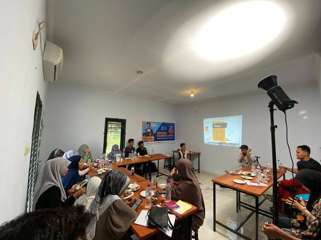 TDA Serang Ngobis membuat video marketing dengan Capcut. dok