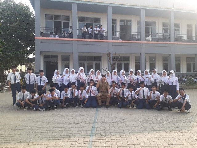 Foto : Foto Awiman Zega