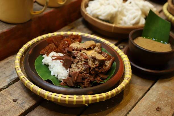Ilustrasi tempat makan gudeg Jogja paling terkenal. Sumber foto: Pixabay @MielPhotos