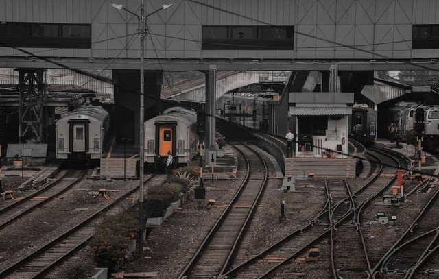 Ilustrasi Wisata dekat Stasiun Bandung Sumber Unsplash/Fahrul Razi