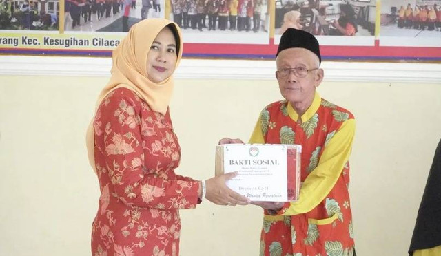 Dharma Wanita Persatuan Lapas Batu Bakti Sosial Ke Panti Pelayanan Sosial Lanjut Usia Dewanta Cilacap, Foto : Humas Lapas Batu
