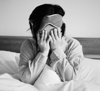 https://www.freepik.com/free-photo/woman-waking-up_2757085.htm#query=insomnia&position=43&from_view=search&track=sph&uuid=69c949bb-f433-4ad7-9ebf-a994aefb4219
