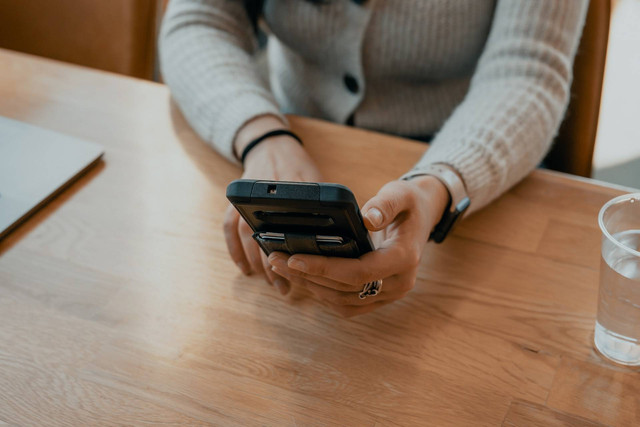Ilustrasi apa itu kode OTP. Foto: Unsplash