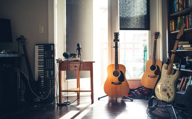 Ilustrasi Pengertian Musik Ansambel  Sumber Unsplash/Wes Hicks