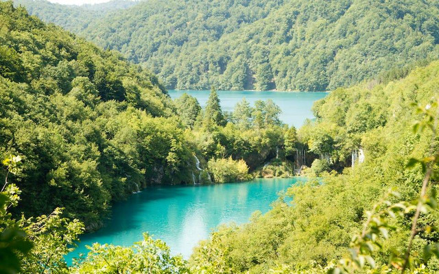 Ilustrasi asal usul situ patenggang. Sumber: Maurijn Pach/pexels.com