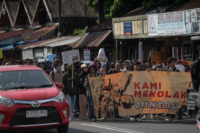 "Gejayan Kembali Memanggil", Sabtu (16/12/2023). Foto: Andreas Fitri Atmoko/ANTARA FOTO