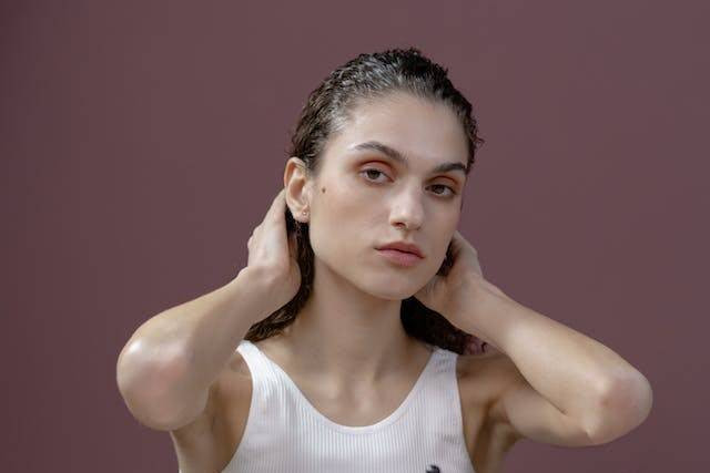 Arti Tahi Lalat di Pipi Kiri yang Sering Dikaitkan dengan Tanda