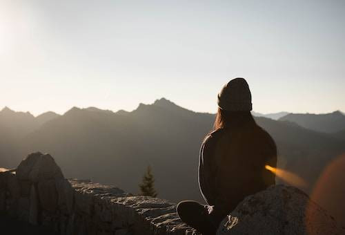 Ilustrasi Cara Menjaga Suasana Hati. Sumber: Unsplash