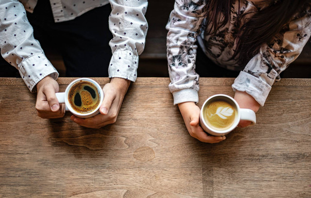 Ilustrasi ciri-ciri orang yang memanfaatkan kita. Sumber foto: Unsplash