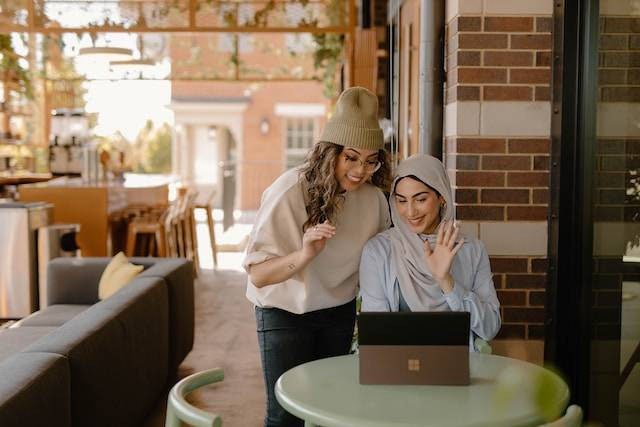 Ilustrasi alasan cantik tapi tidak ada yang suka, sumber foto: unsplash.com/Microsoft 365