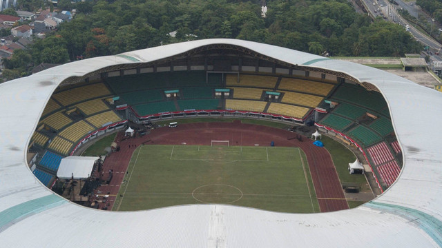 Foto udara Stadion Patriot Chandrabhaga di Bekasi, Jawa Barat, Selasa (19/12/2023). Foto: Fakhri Hermansyah/Antara Foto