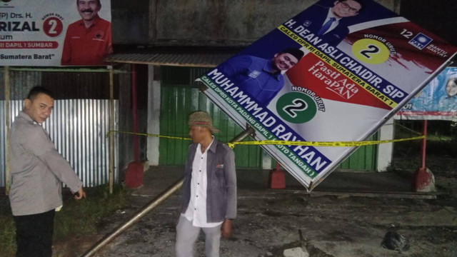 Baliho yang dipasang korban. Dok: Ist