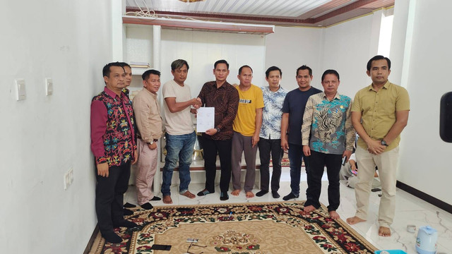 Kasus ajudan Bupati Kutai Barat tendang kepala sopir truk berakhir damai. Foto: Dok. Istimewa