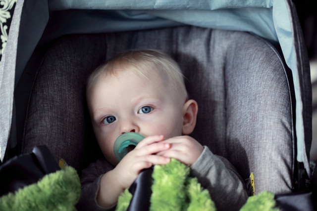 Tips Mudik Bawa Bayi. Foto: Unsplash/Alexander Grey.