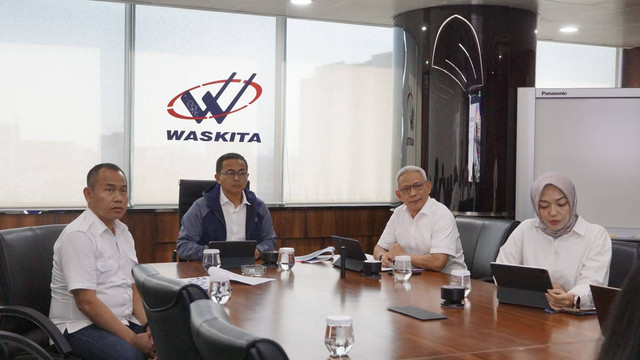 Direksi PT Waskita Karya (Persero) Tbk dalam Public Expose 2023. Foto: Waskita Karya