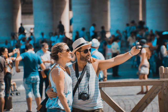 Ilustrasi bule. Sumber foto: Unsplash