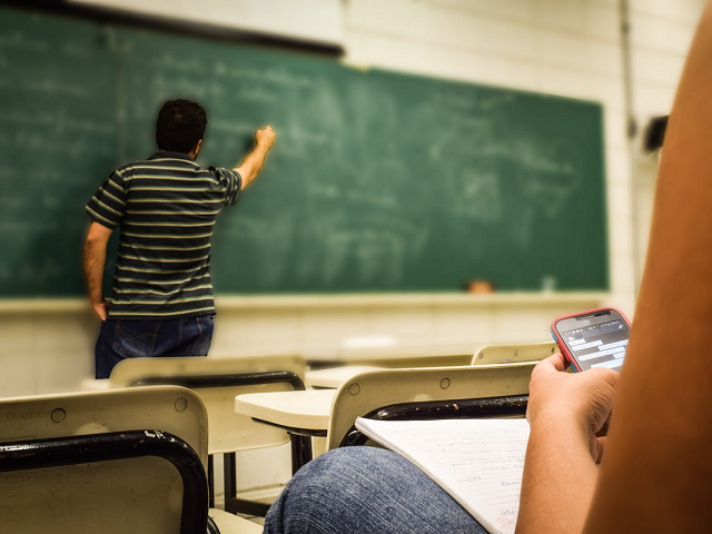 Ilustrasi persamaan gas ideal. Sumber: pexels.com/Pixabay.