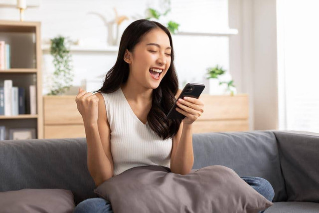 Ilustrasi melakukan investasi reksa dana. Foto: Shutterstock