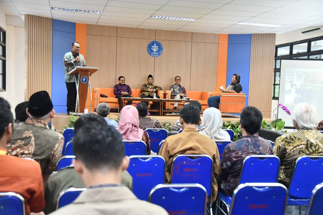 Diskusi Akhir Tahun, Rektor IPB Berpesan untuk Memberikan Manfaat Bagi Kemajuan