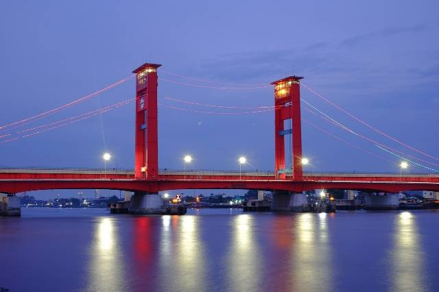 Ilustrasi sejarah Jembatan Ampera. Foto: Pixabay