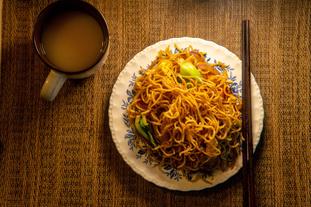 Ilustrasi Makanan Khas Makassar, Unsplash/Jie Wang