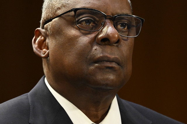 Menteri Pertahanan AS Lloyd Austin memberikan kesaksian dalam sidang Komite Alokasi Senat untuk memeriksa permintaan tambahan keamanan nasional, di Capitol Hill di Washington, DC, pada tanggal 31 Oktober 2023. Foto: Saul Loeb/AFP