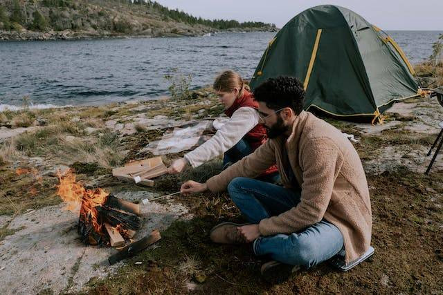Nyampay Camping Ground Ciwidey (bukan tempat sebenarnya). Sumber: pexels.com