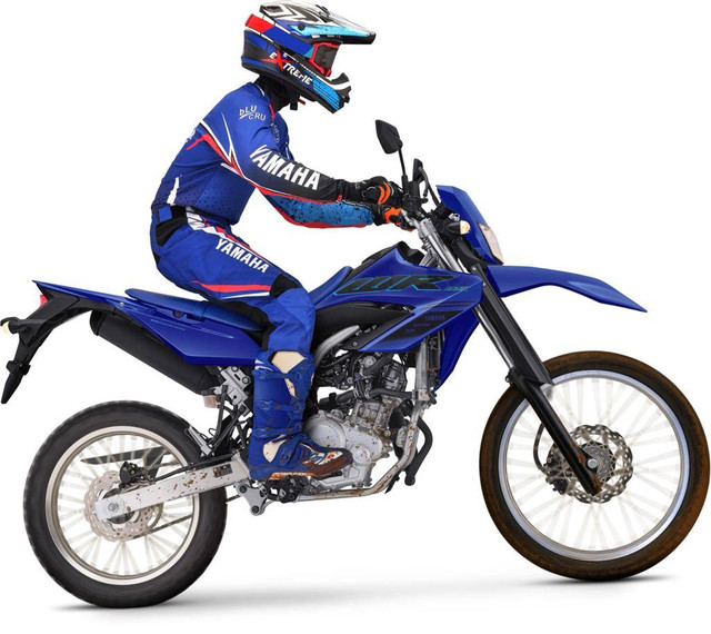 PT Yamaha Indonesia Motor Manufacturing (YIMM) beri penyegaran warna untuk motor trail Yamaha WR155R. Foto: YIMM