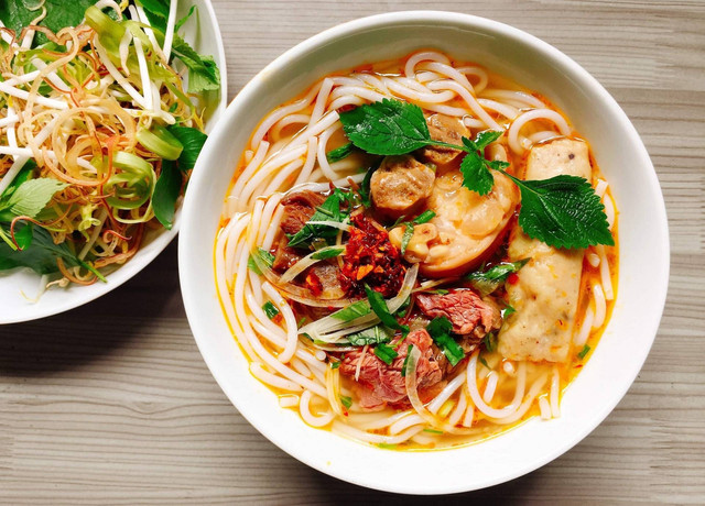 Tempat Makan Mie Chili Oil di Jakarta. Foto hanya ilustrasi, bukan tempat sebenarnya. Sumber: Unsplash/Jang