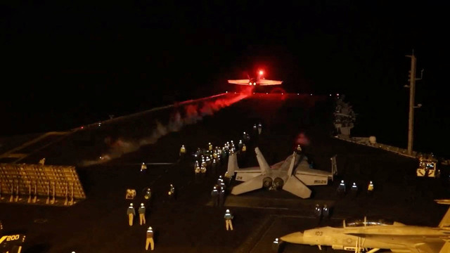 Pesawat Typhoon RAF lepas landas untuk bergabung dengan koalisi pimpinan AS dari RAF Akrotiri untuk melakukan serangan udara terhadap sasaran militer di Yaman. Foto: US Central Command via X/Reuters